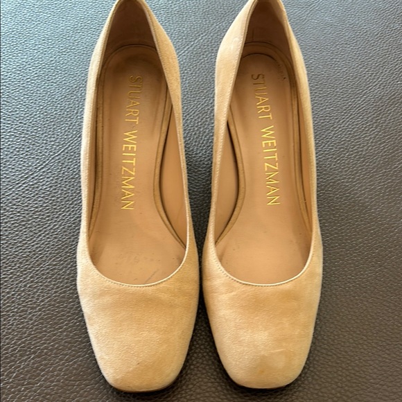 Stuart Weitzman Nude Pumps